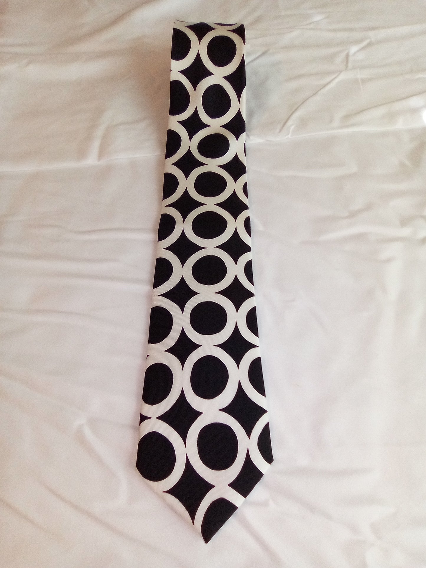 CUSTOM ITALIAN SILK MEN'S NECKTIE